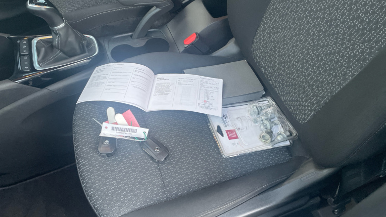 Vauxhall Crossland 1.2 Griffin 5dr Petrol Hatchback